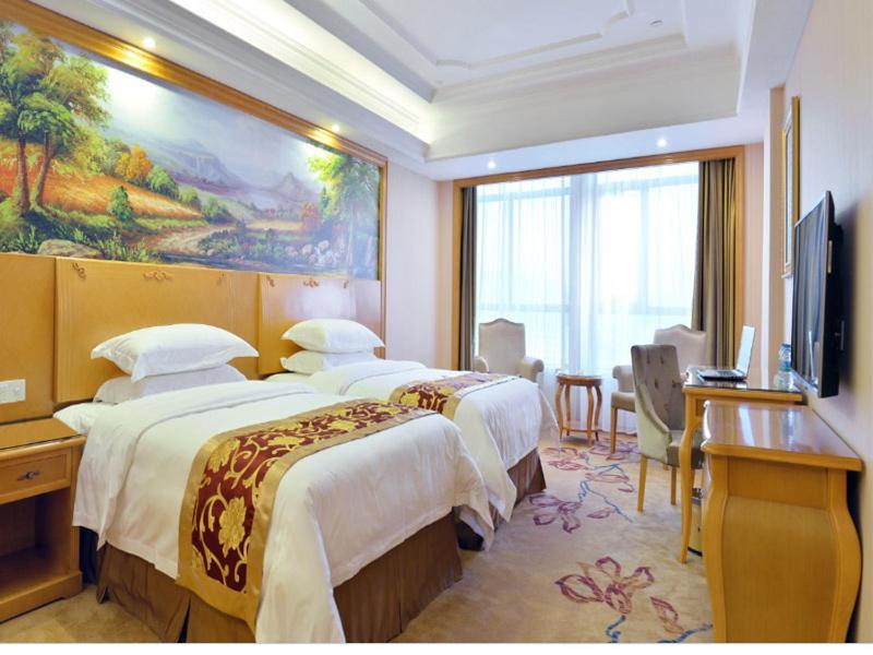 Vienna International Hotel Meizhou Dingzi Bridge Екстер'єр фото